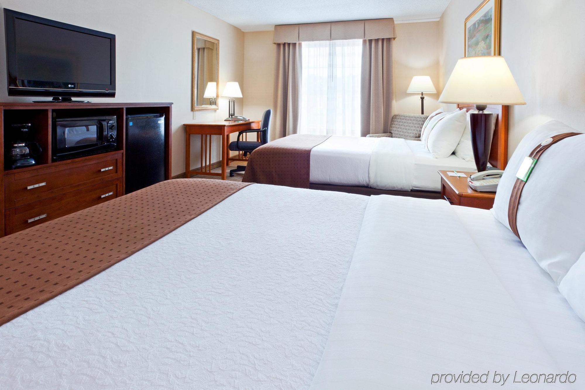 Holiday Inn Johnstown-Gloversville Kamer foto