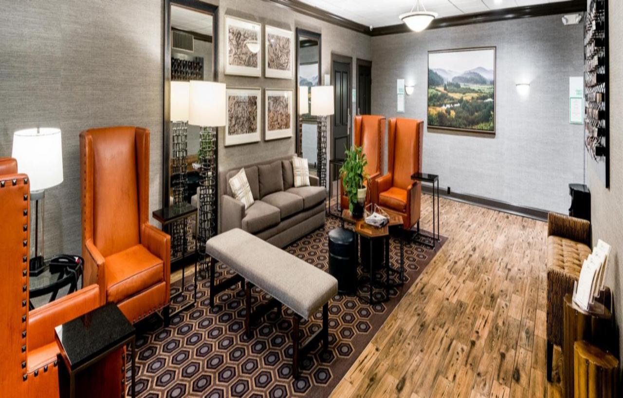 Holiday Inn Johnstown-Gloversville Buitenkant foto